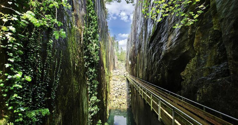 Les Gites Du Gauliat Espartignac المظهر الخارجي الصورة